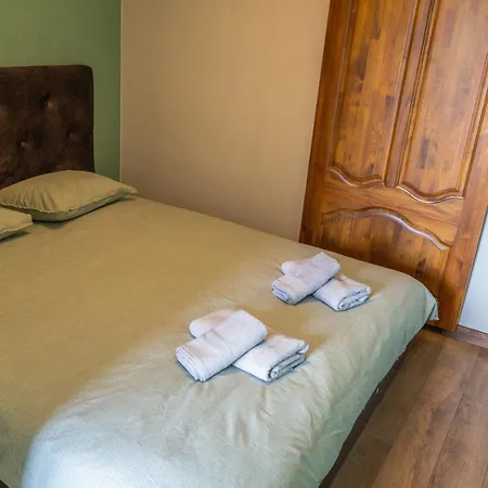 Апартаменты Warm & Cozy With Balcony In Валмиера